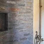 Bioclimatic Stone Built * Kasztrianí