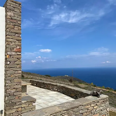 Bioclimatic Stone Built Kastrianí