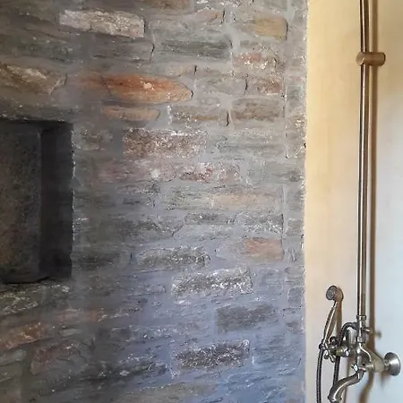 Bioclimatic Stone Built * Kastrianí