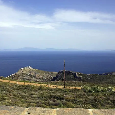 Bioclimatic Stone Built וילה *