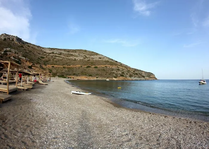 Bioclimatic Stone Built Villa Kasztrianí