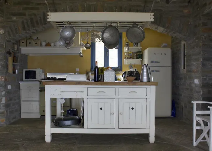 Villa Bioclimatic Stone Built *