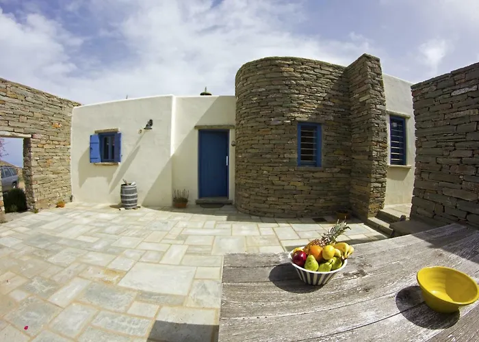 Villa Bioclimatic Stone Built