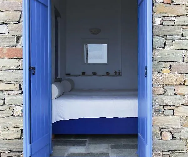 Villa Bioclimatic Stone Built Kasztrianí